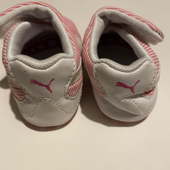 🔥 3/$25 - Puma shoes (infant size 1) - Picture 3 of 6